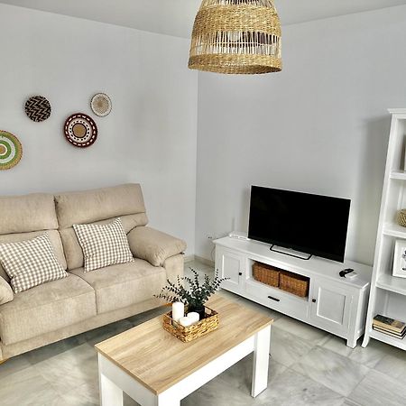 Apartamento Arellano Apartment Carmona  Bagian luar foto